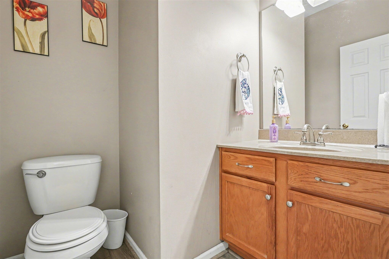 2233 Suncrest Breeze Property Photo 6