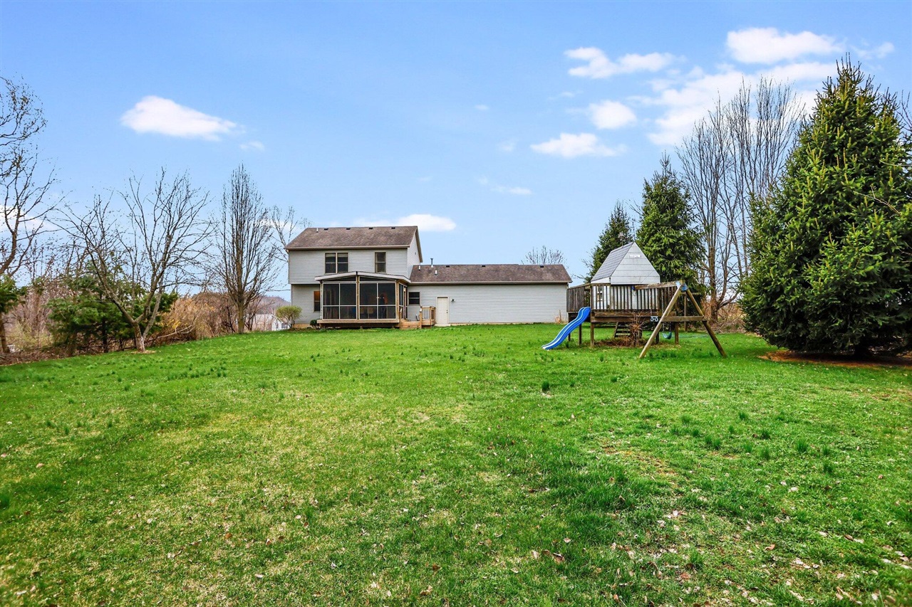 2233 Suncrest Breeze Property Photo 24