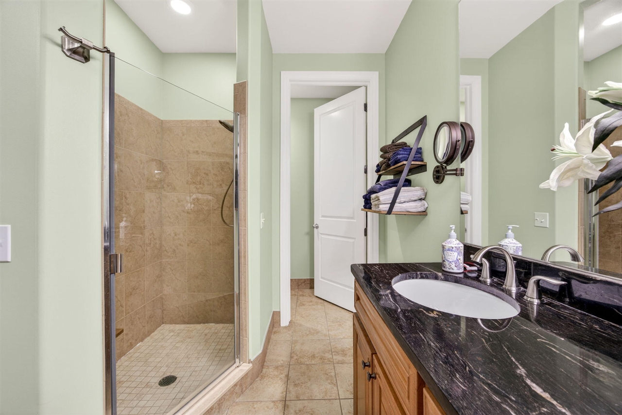 12136 Tullymore Drive Property Photo 27