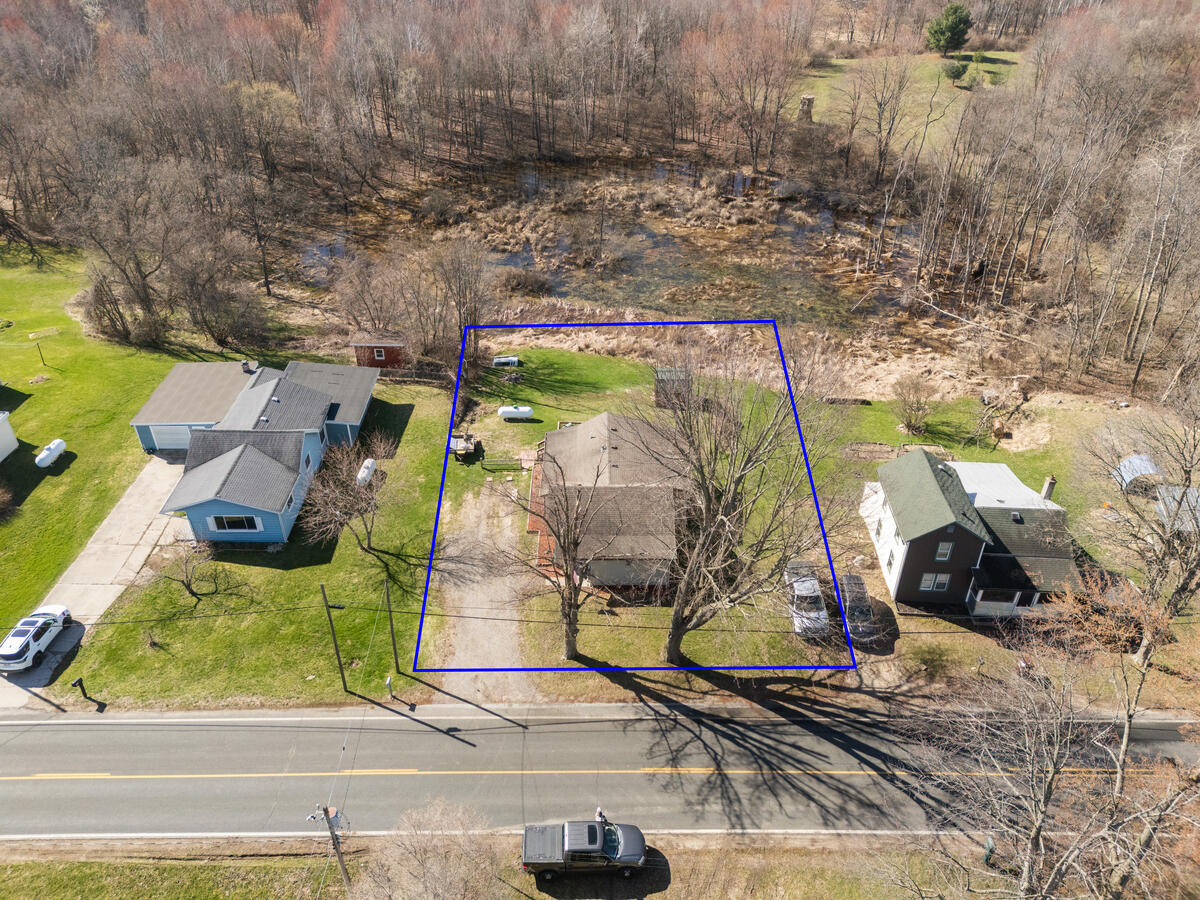 517 W Fenwick Road Property Photo 1