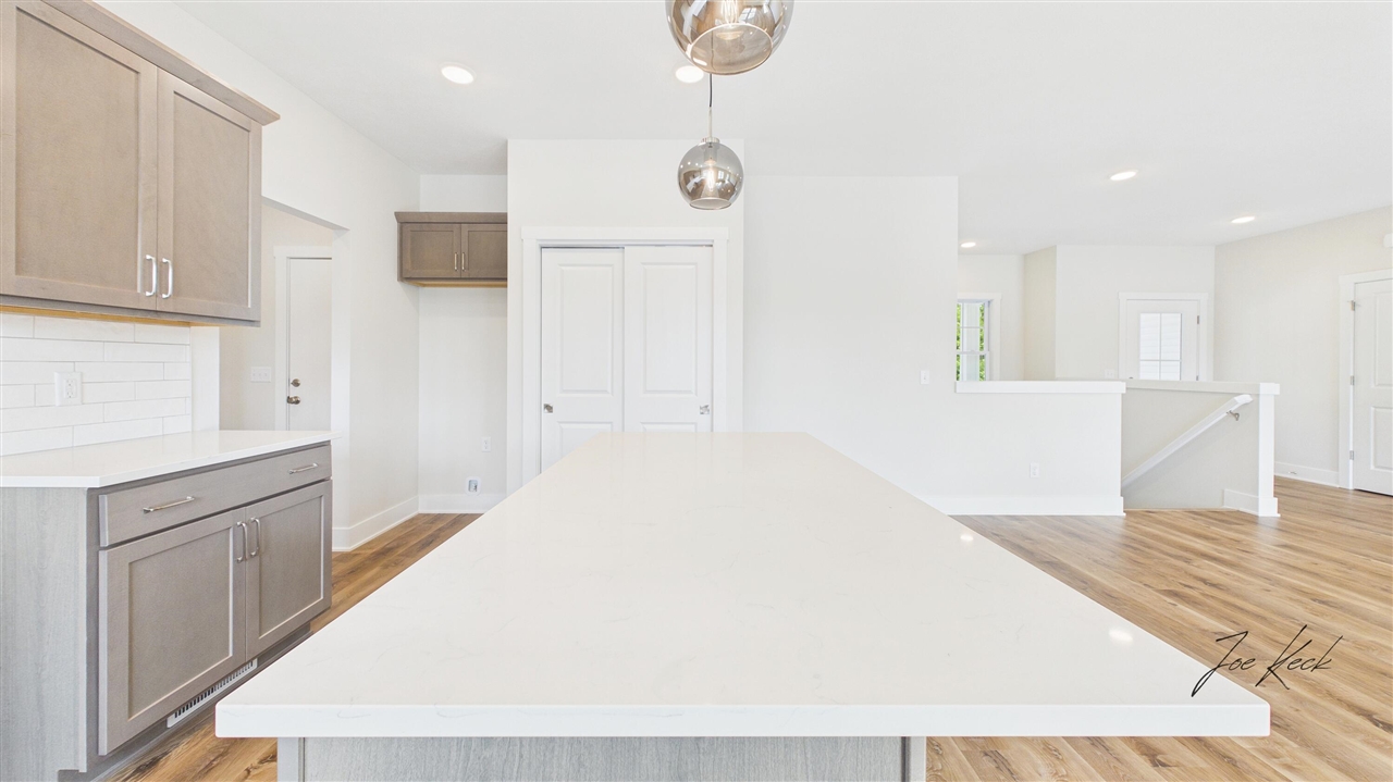 7393 Atwater Drive Property Photo 15
