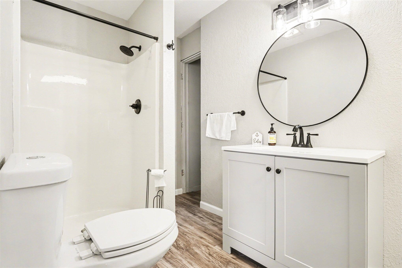 2743 Hemlock Road Property Photo 19