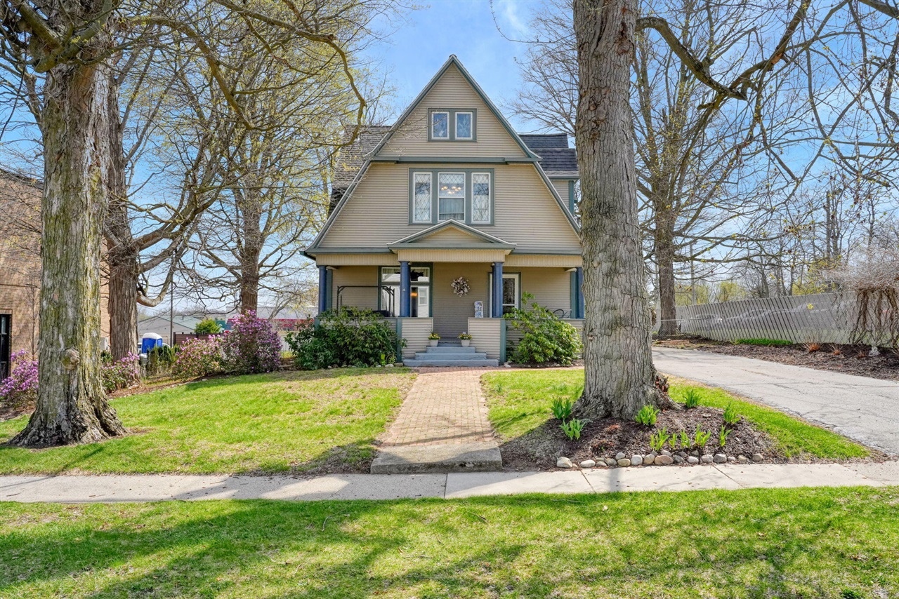 113 Chicago Street Property Photo 1