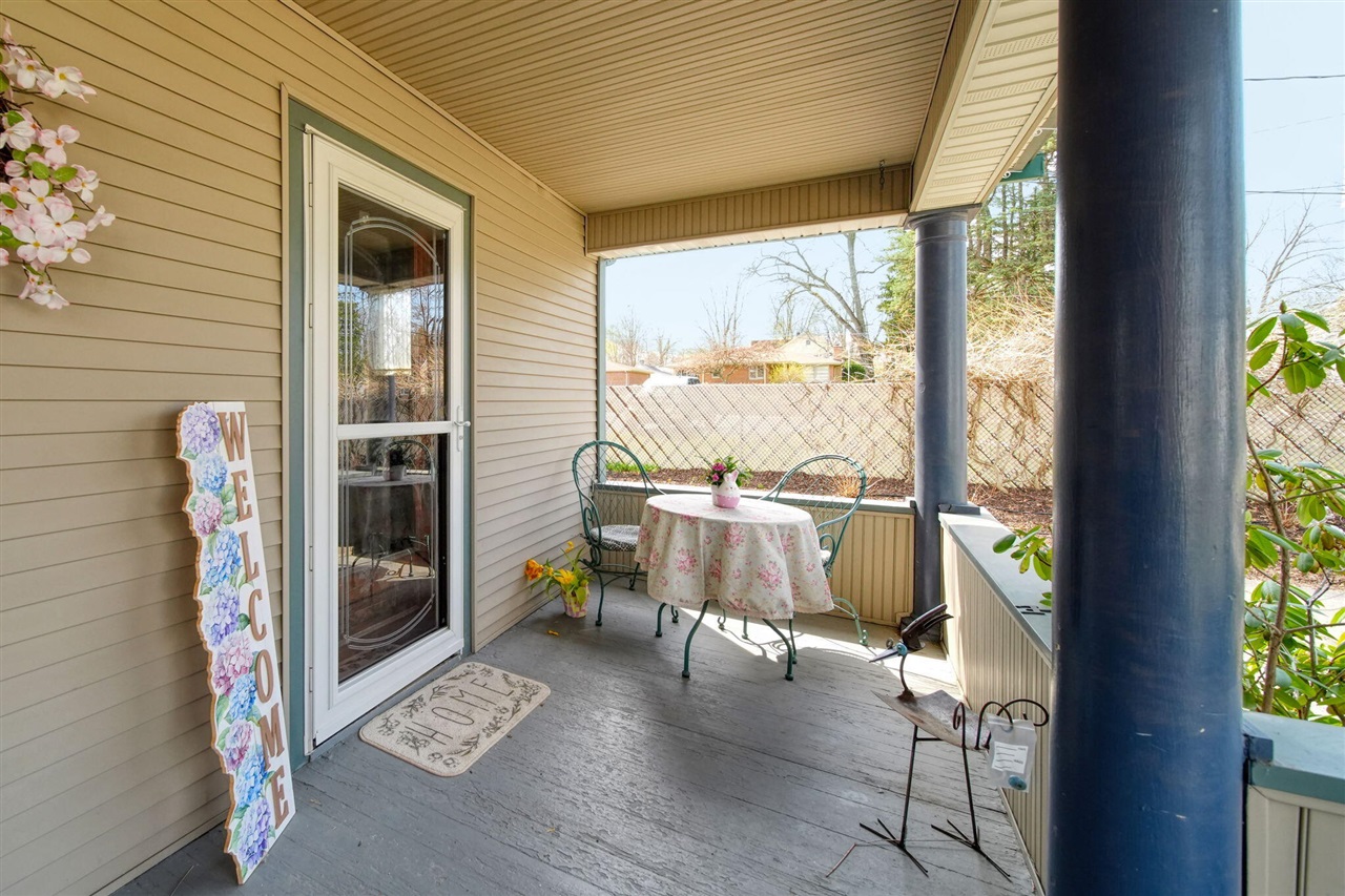 113 Chicago Street Property Photo 5