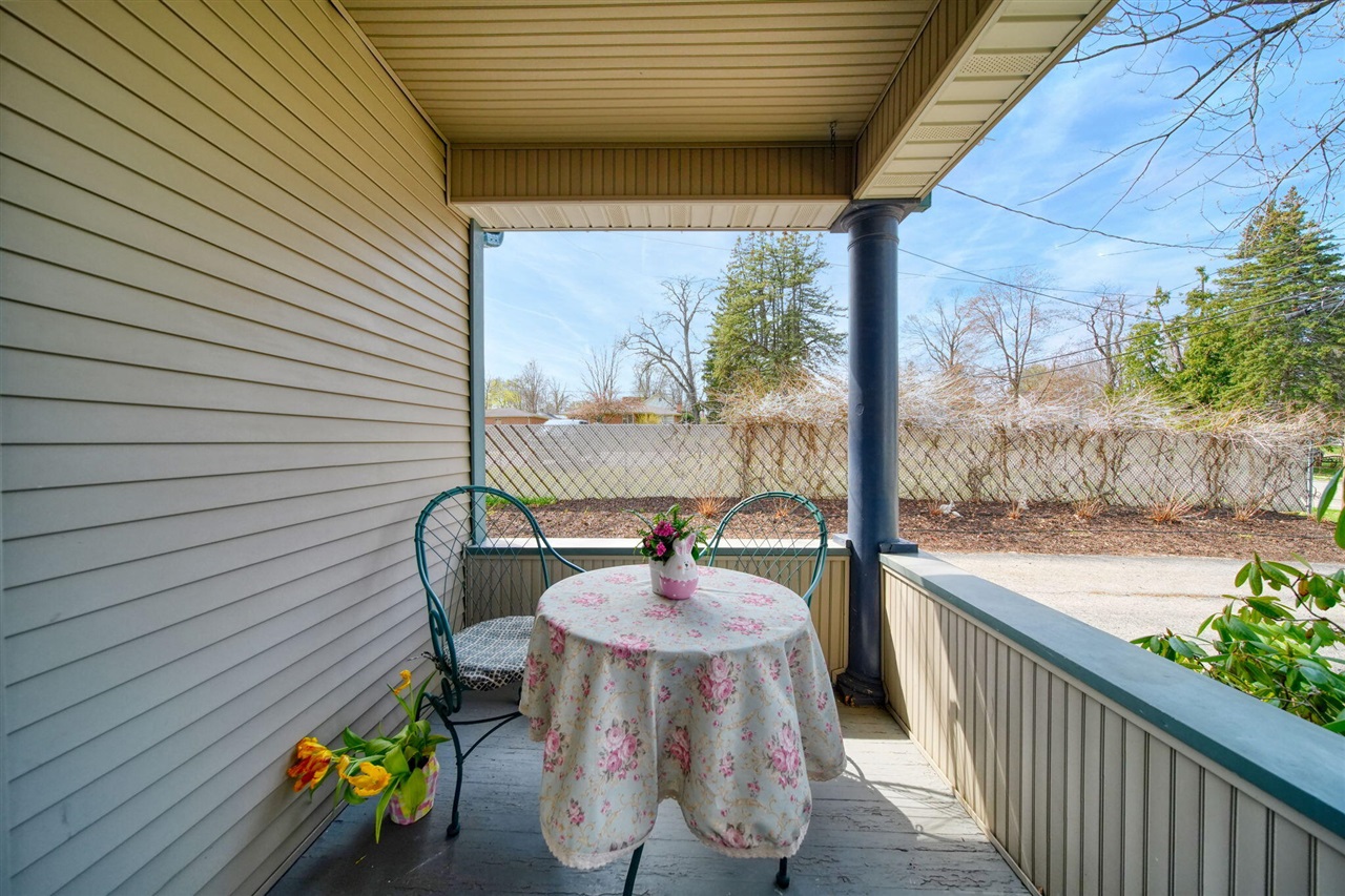 113 Chicago Street Property Photo 6