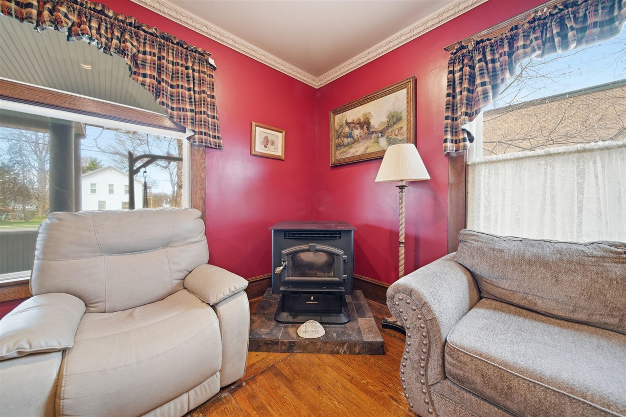 113 Chicago Street Property Photo 14