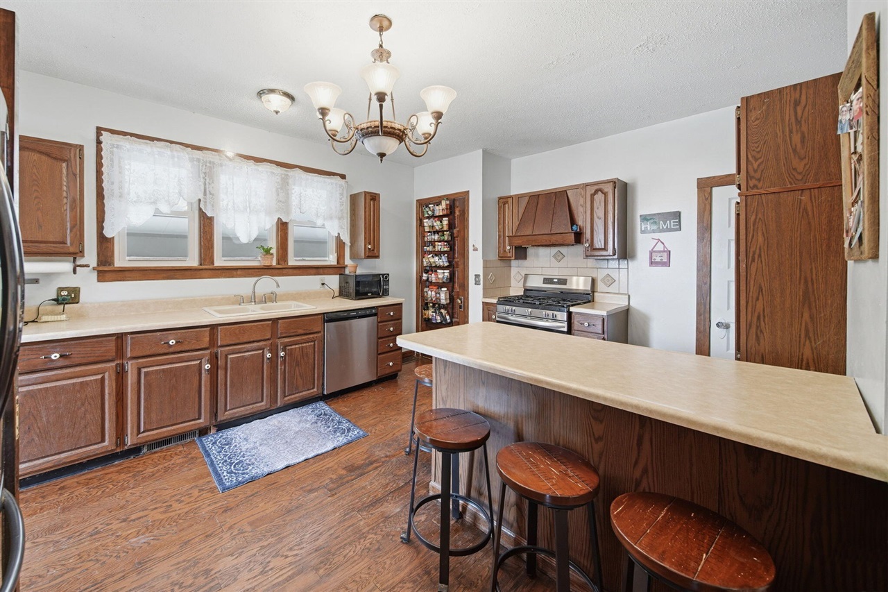 113 Chicago Street Property Photo 17