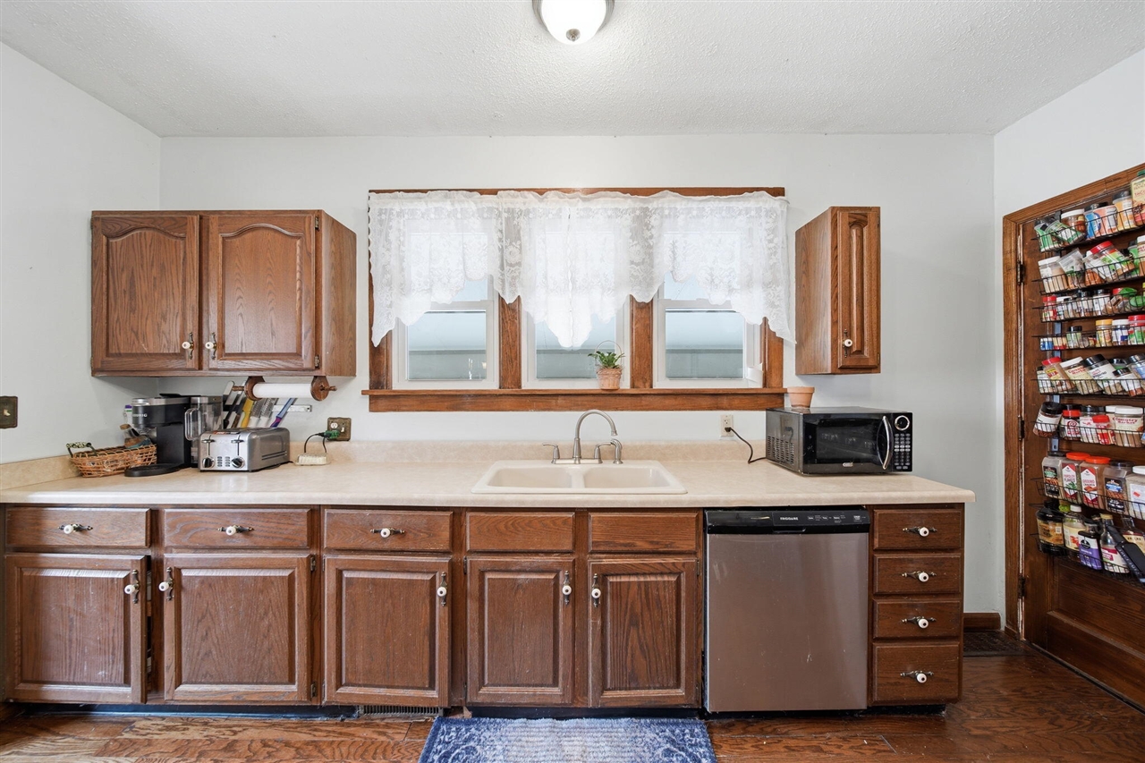 113 Chicago Street Property Photo 20