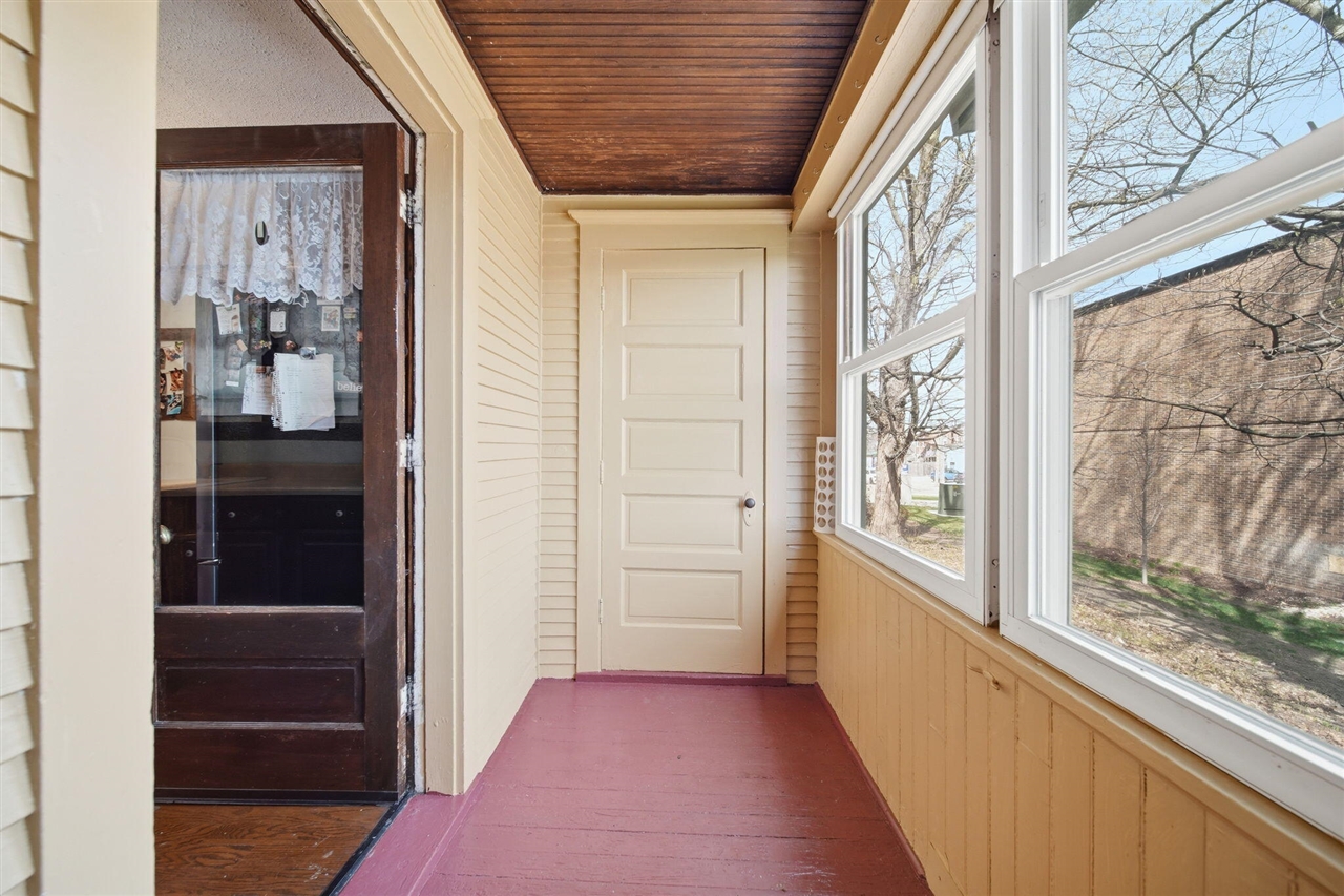 113 Chicago Street Property Photo 21