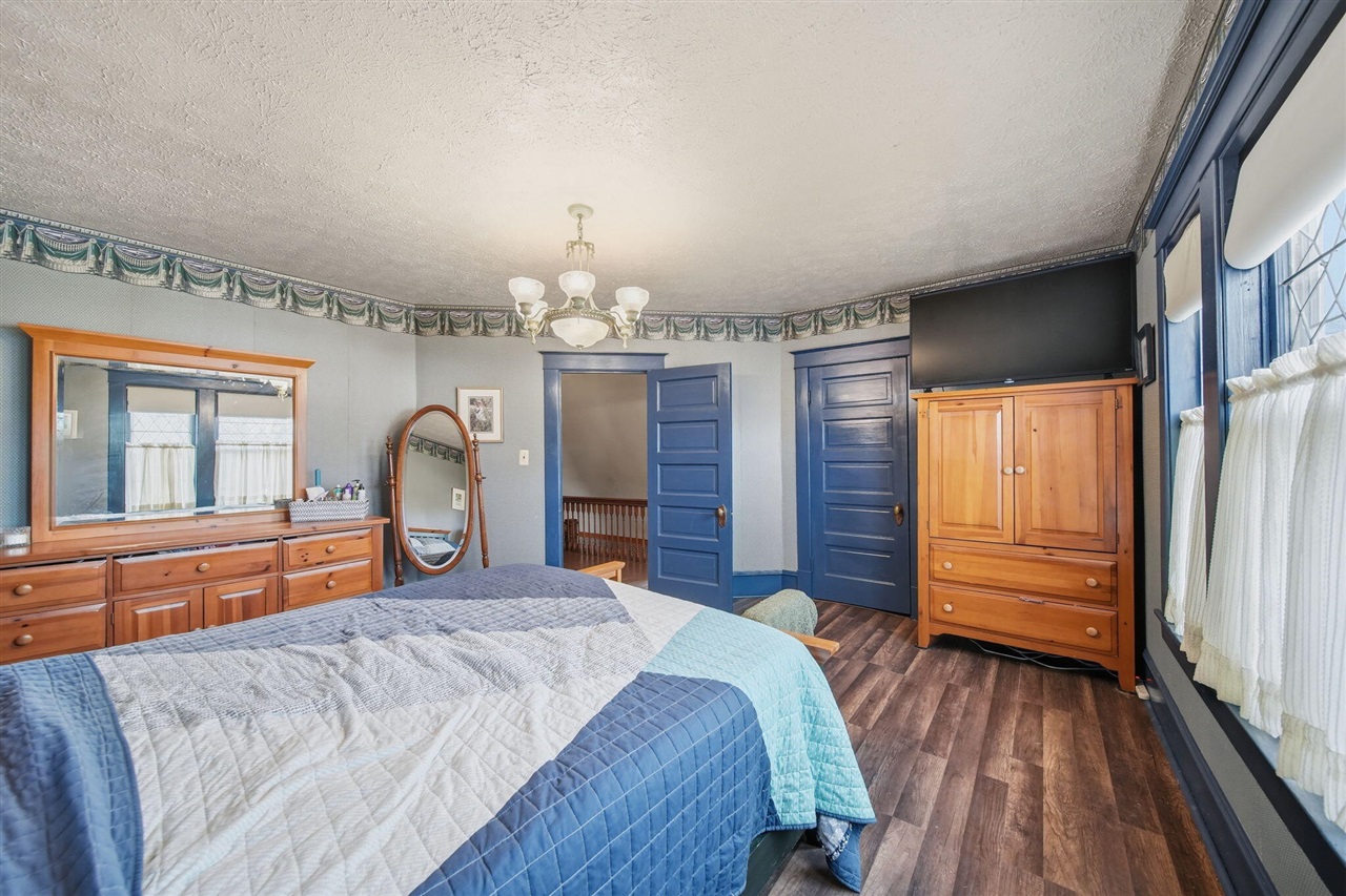 113 Chicago Street Property Photo 27