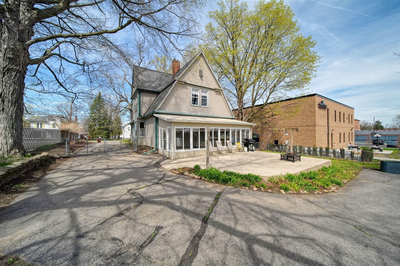 113 Chicago Street Property Photo 49
