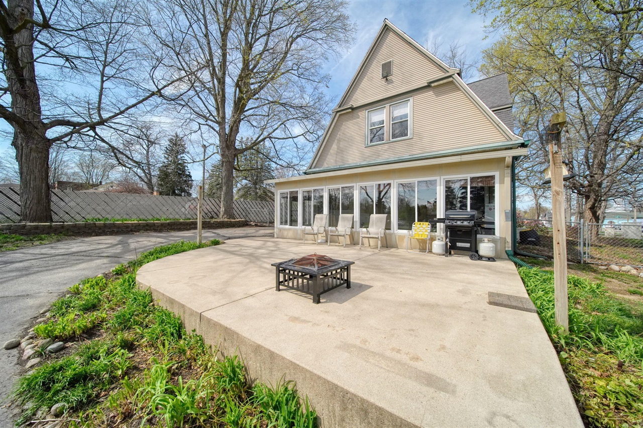 113 Chicago Street Property Photo 50
