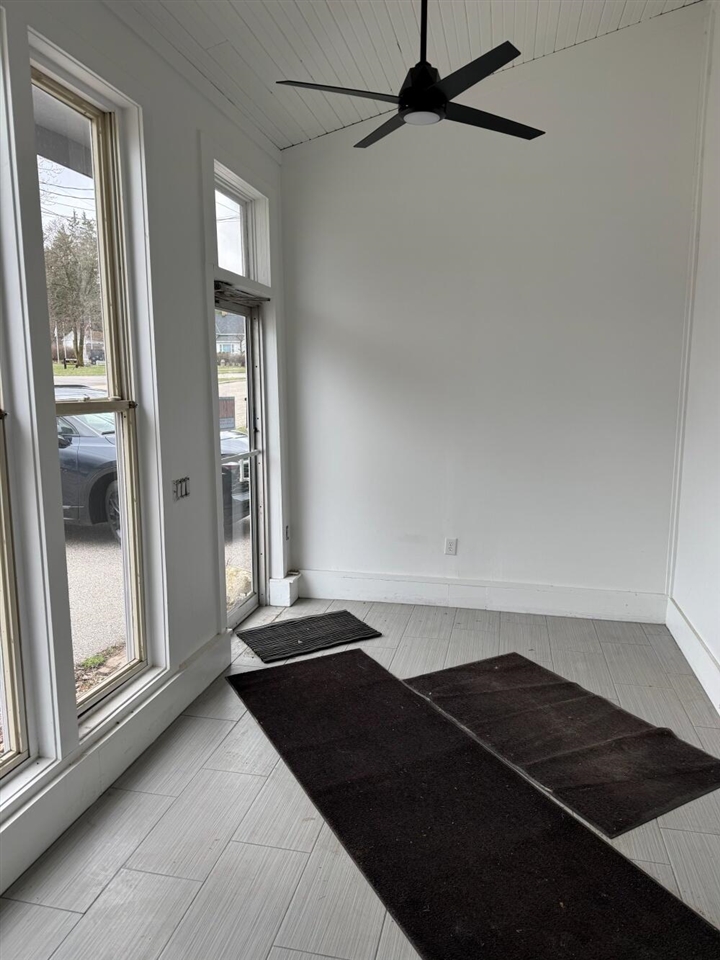 115 Hemlock Street Property Photo 3