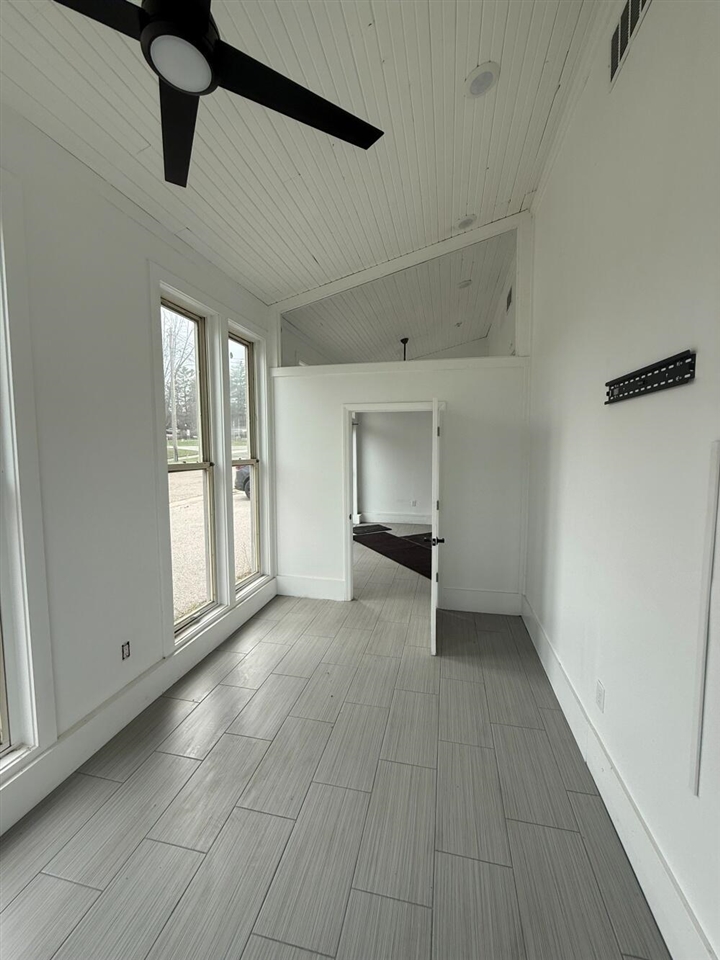 115 Hemlock Street Property Photo 12
