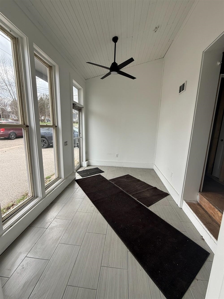 115 Hemlock Street Property Photo 13