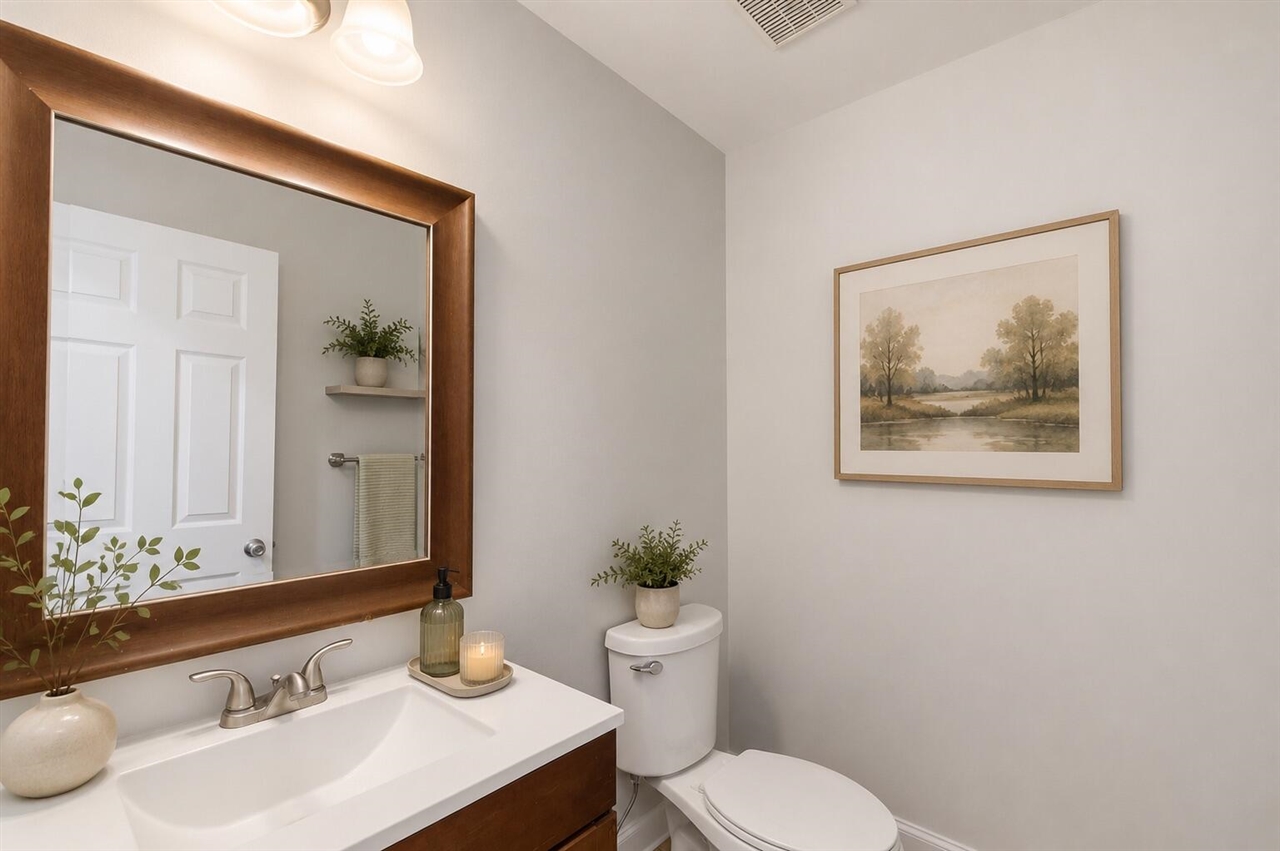 4344 Hillside Drive Property Photo 10