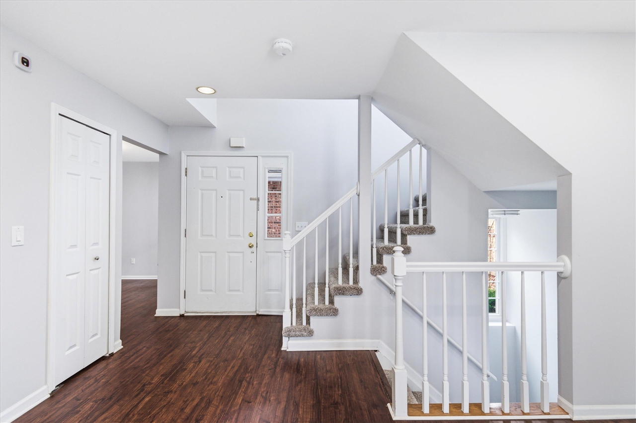 4344 Hillside Drive Property Photo 25