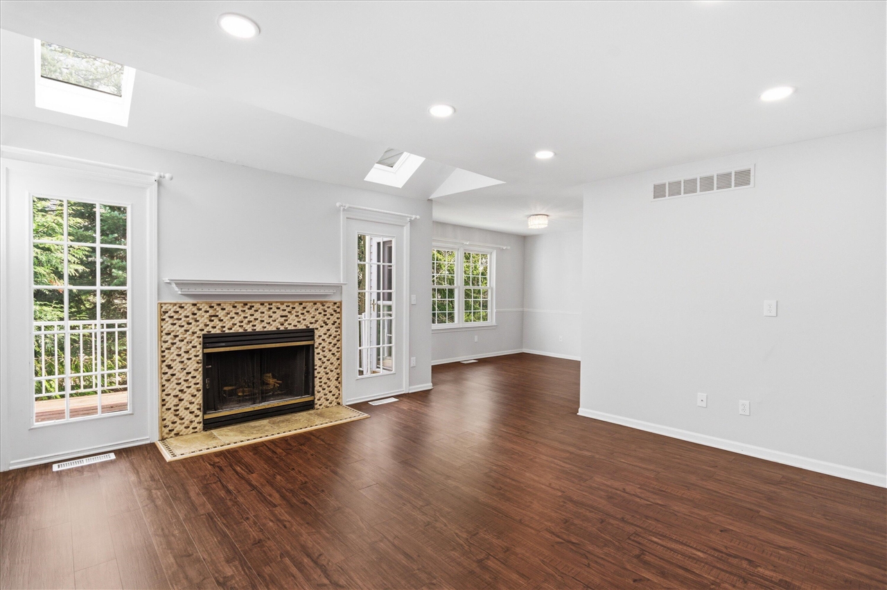 4344 Hillside Drive Property Photo 29