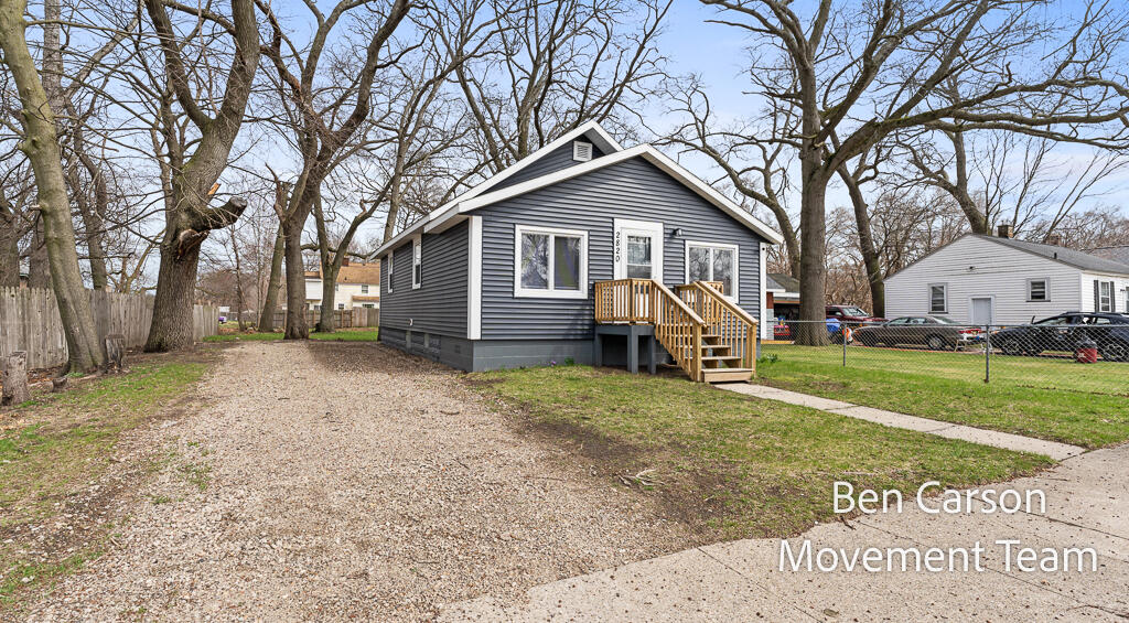 2820 Lemuel Street Property Photo 2
