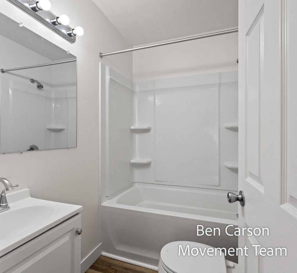 2820 Lemuel Street Property Photo 14