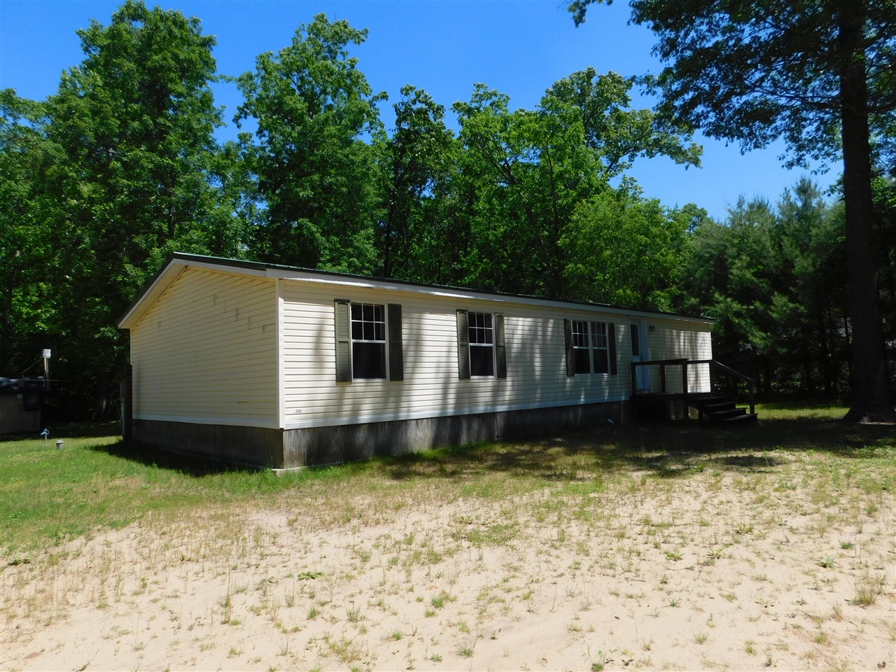 647 N Hart Road Property Photo 2
