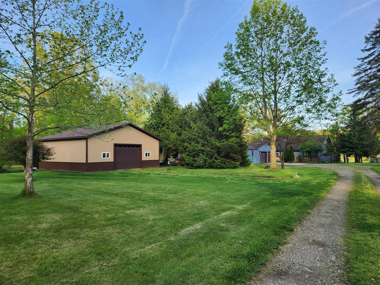 28573 Maystead Road Property Photo 26