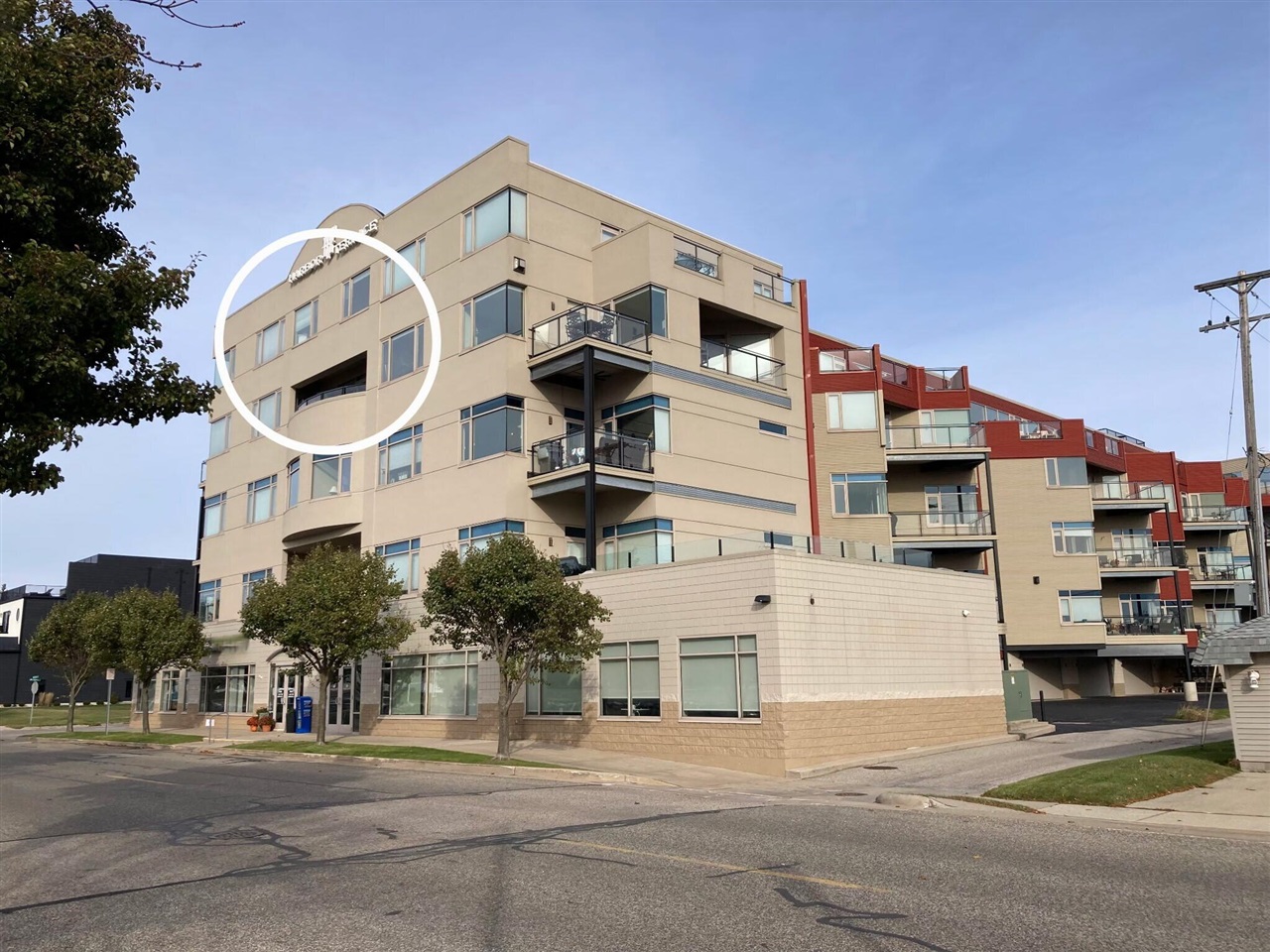 105 W Danaher Street Property Photo 2