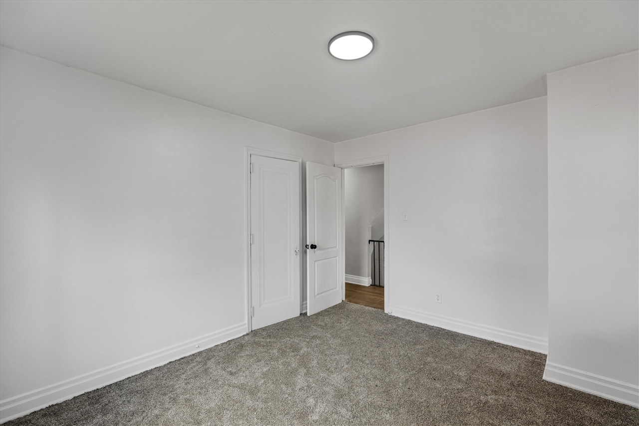 14541 Woodmont Avenue Property Photo 16