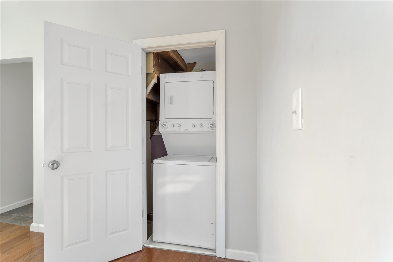 7507 Hanover Street Property Photo 14