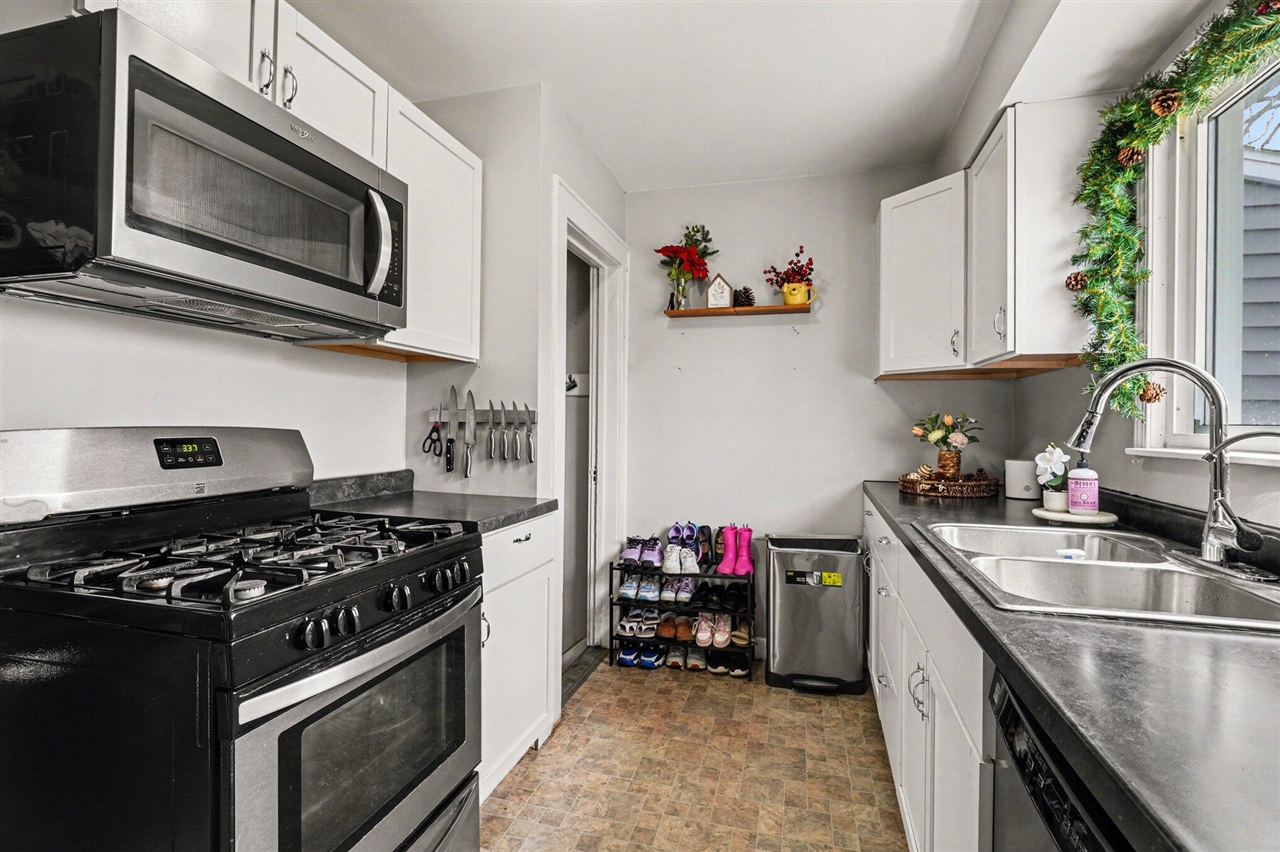 2961 W Dickman Road Property Photo 11