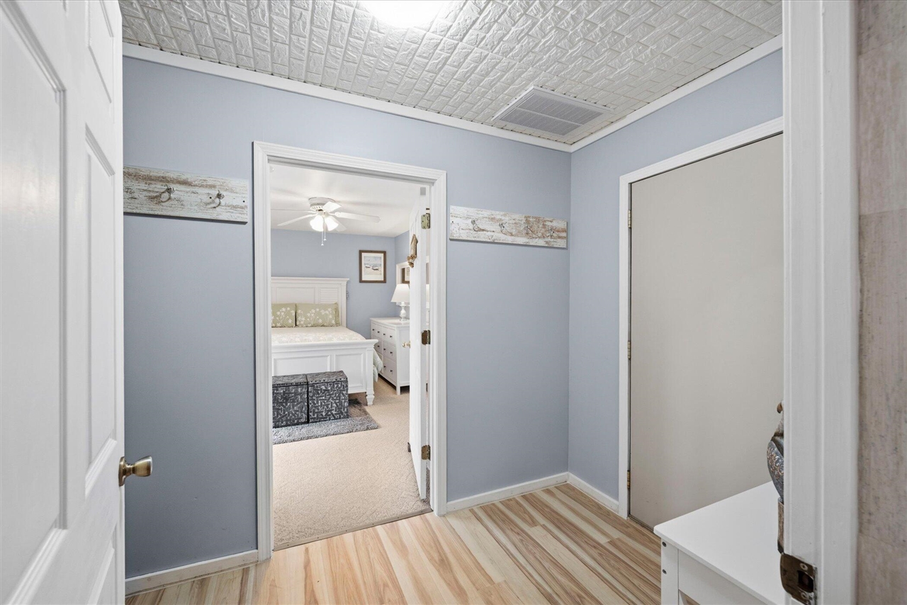 9874 Highland Drive Property Photo 17