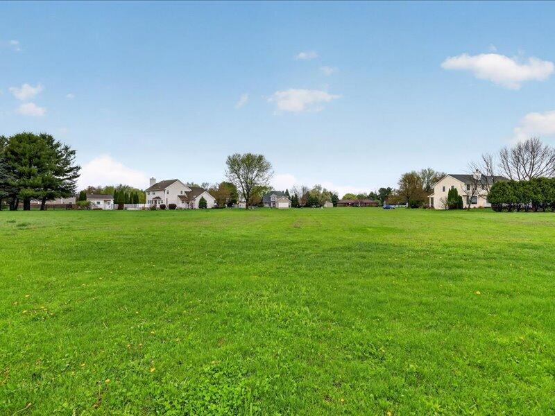 838 Maple Meadows Avenue Property Photo 2