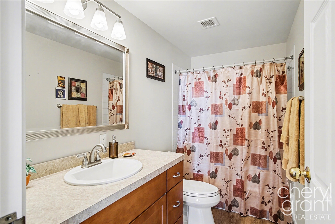 158 Campau Circle Property Photo 13