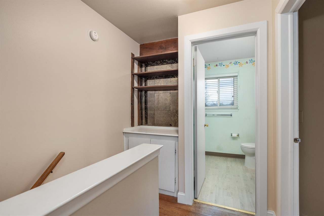 3045 Elstead Street Property Photo 10