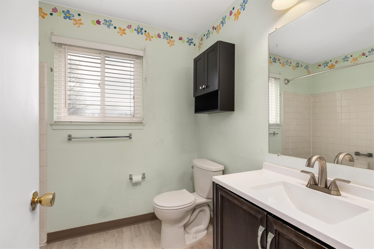 3045 Elstead Street Property Photo 11