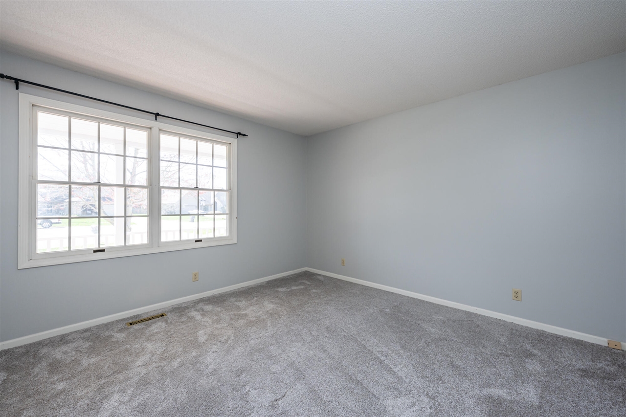 1375 Catherine Circle Property Photo 10