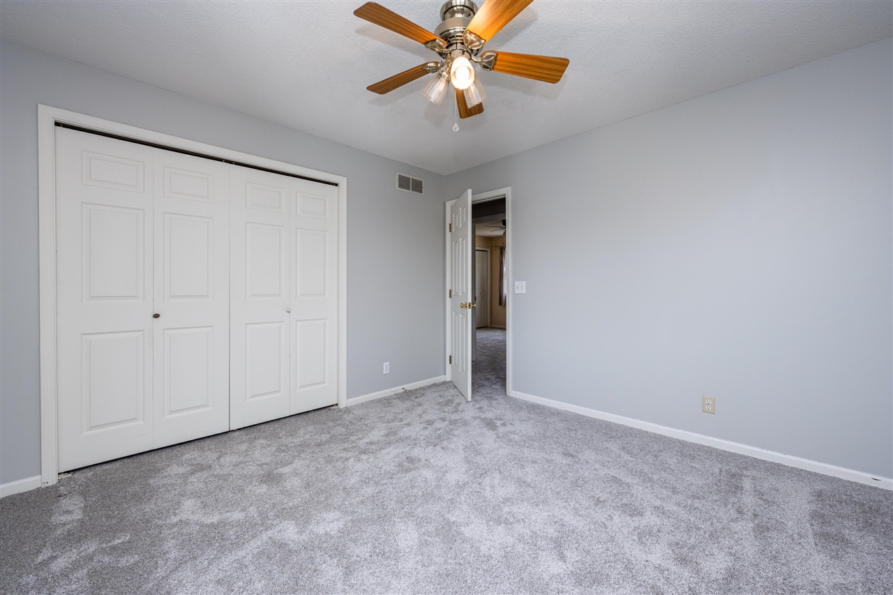 1375 Catherine Circle Property Photo 24