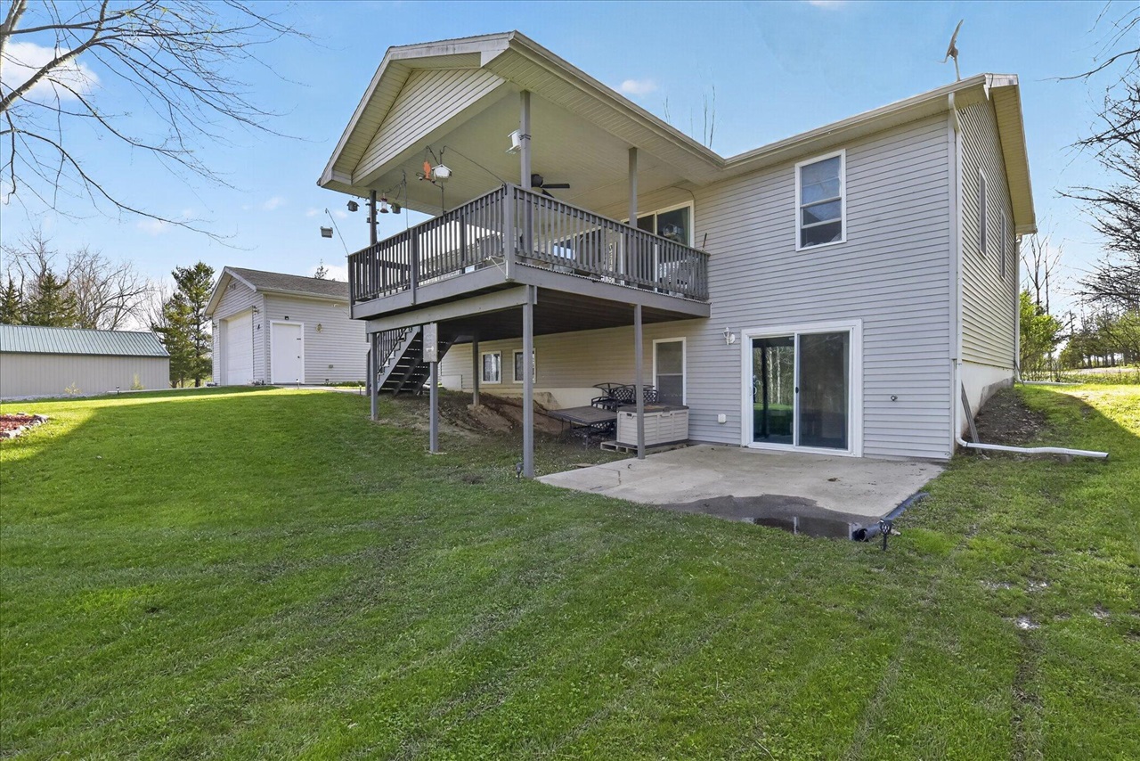 14165 Crampton Road Property Photo 5