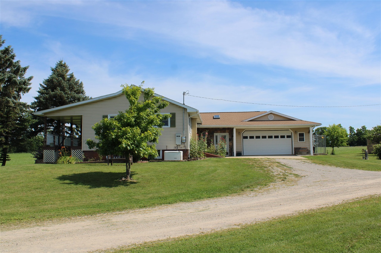2812 Shoreline Drive Property Photo 7