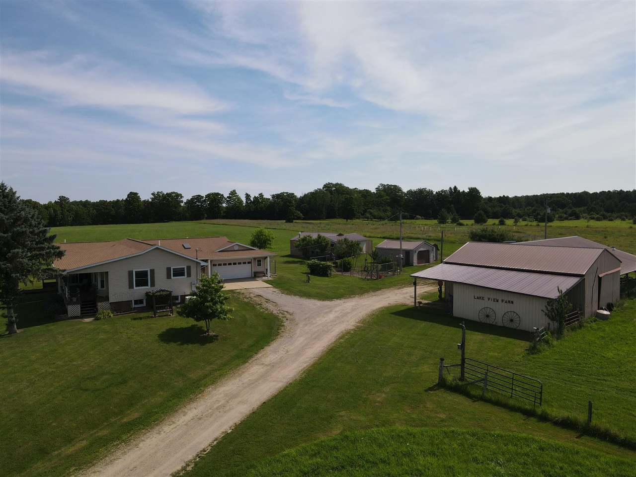 2812 Shoreline Drive Property Photo 11