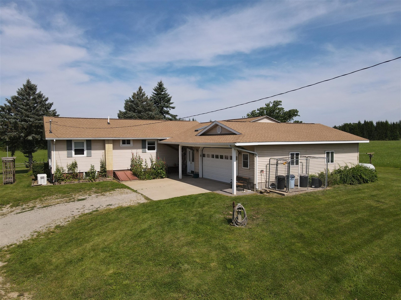 2812 Shoreline Drive Property Photo 12