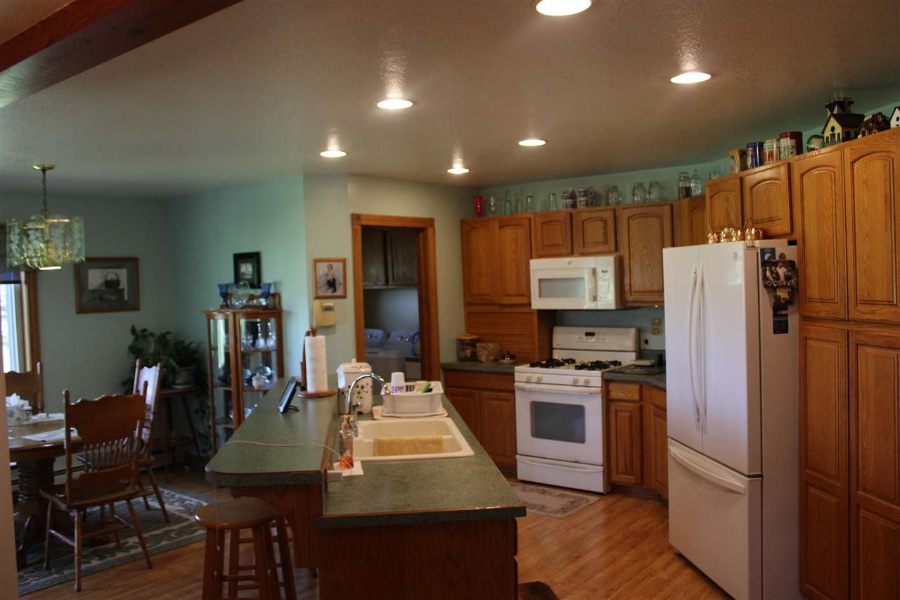 2812 Shoreline Drive Property Photo 15