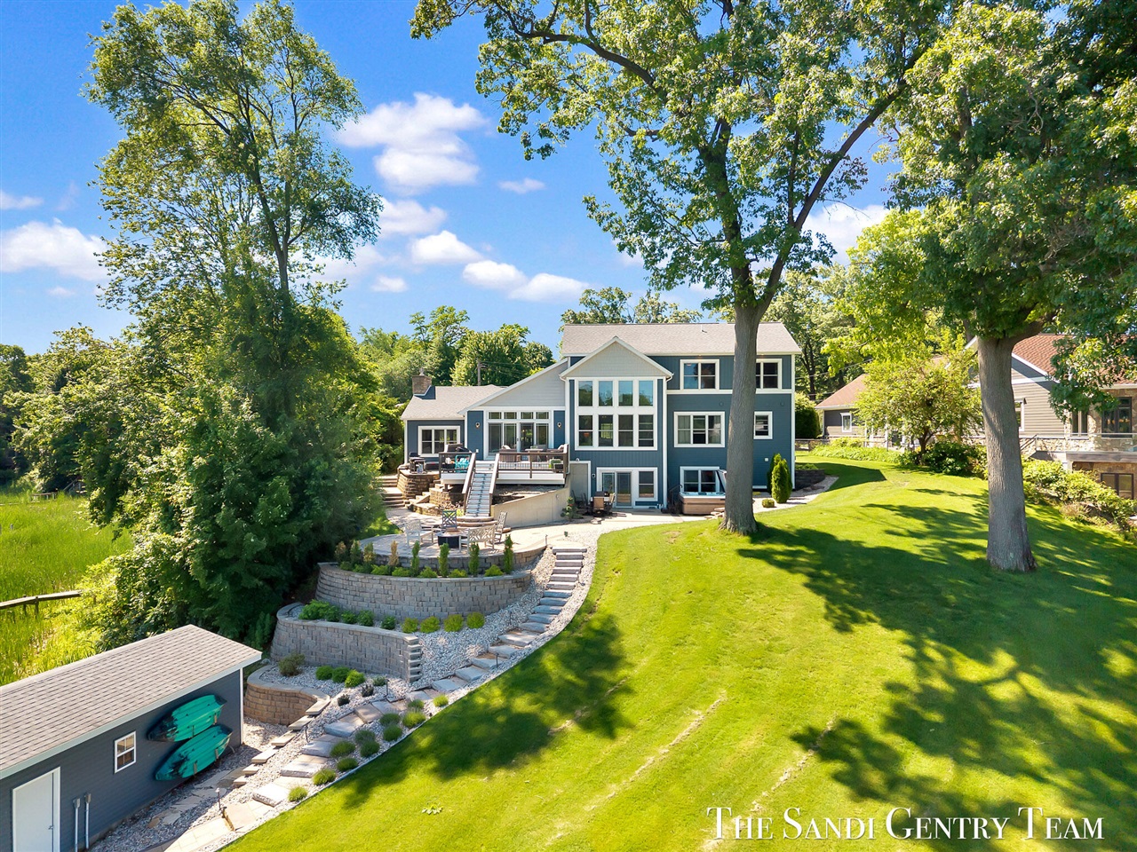 7 Circle Drive Property Photo 8
