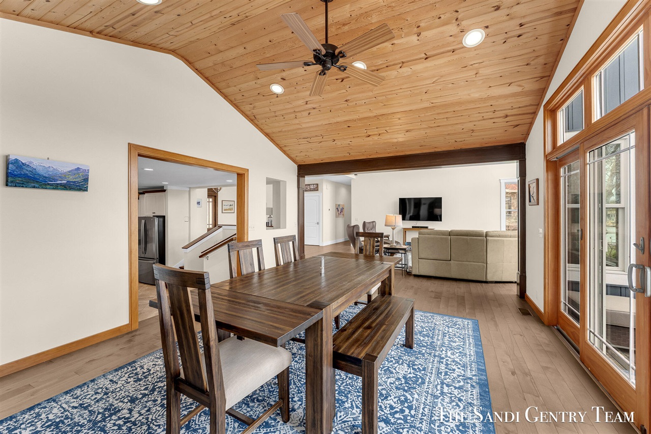 7 Circle Drive Property Photo 18