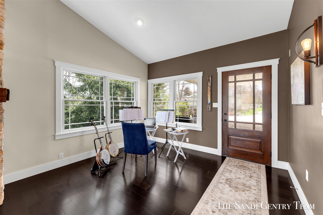7 Circle Drive Property Photo 30