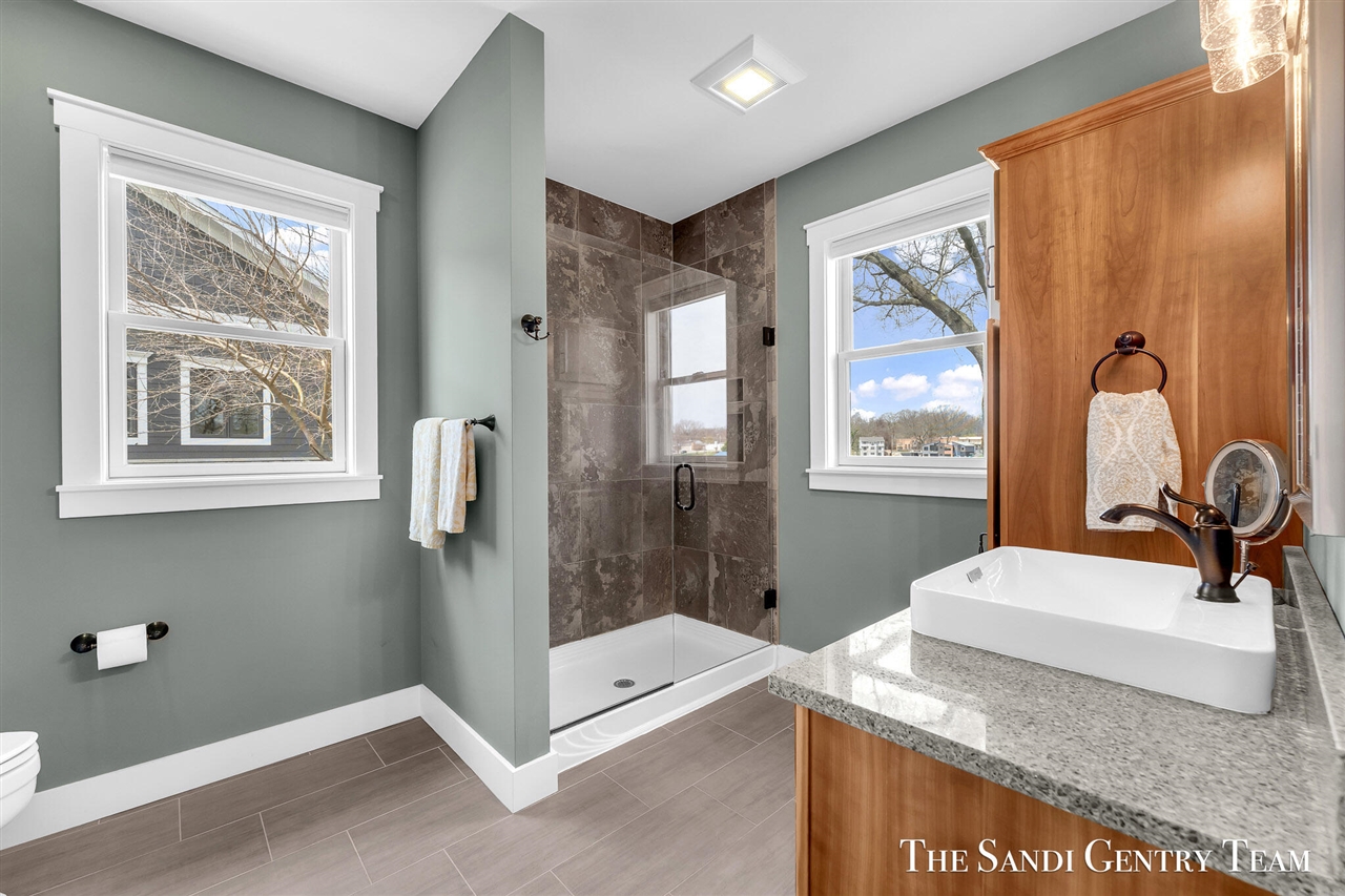 7 Circle Drive Property Photo 33