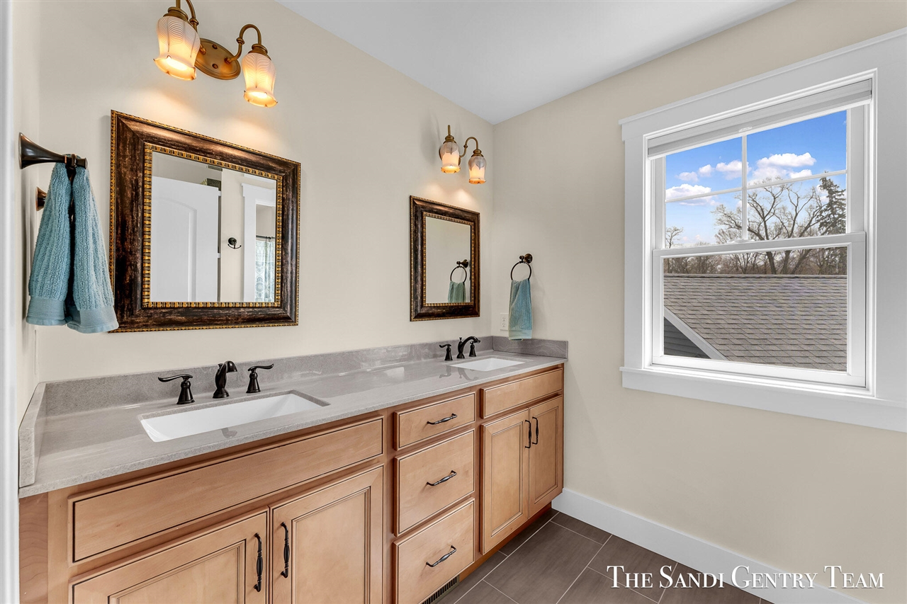7 Circle Drive Property Photo 50