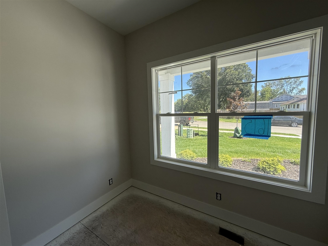 1615 Eagle View Trail Property Photo 2