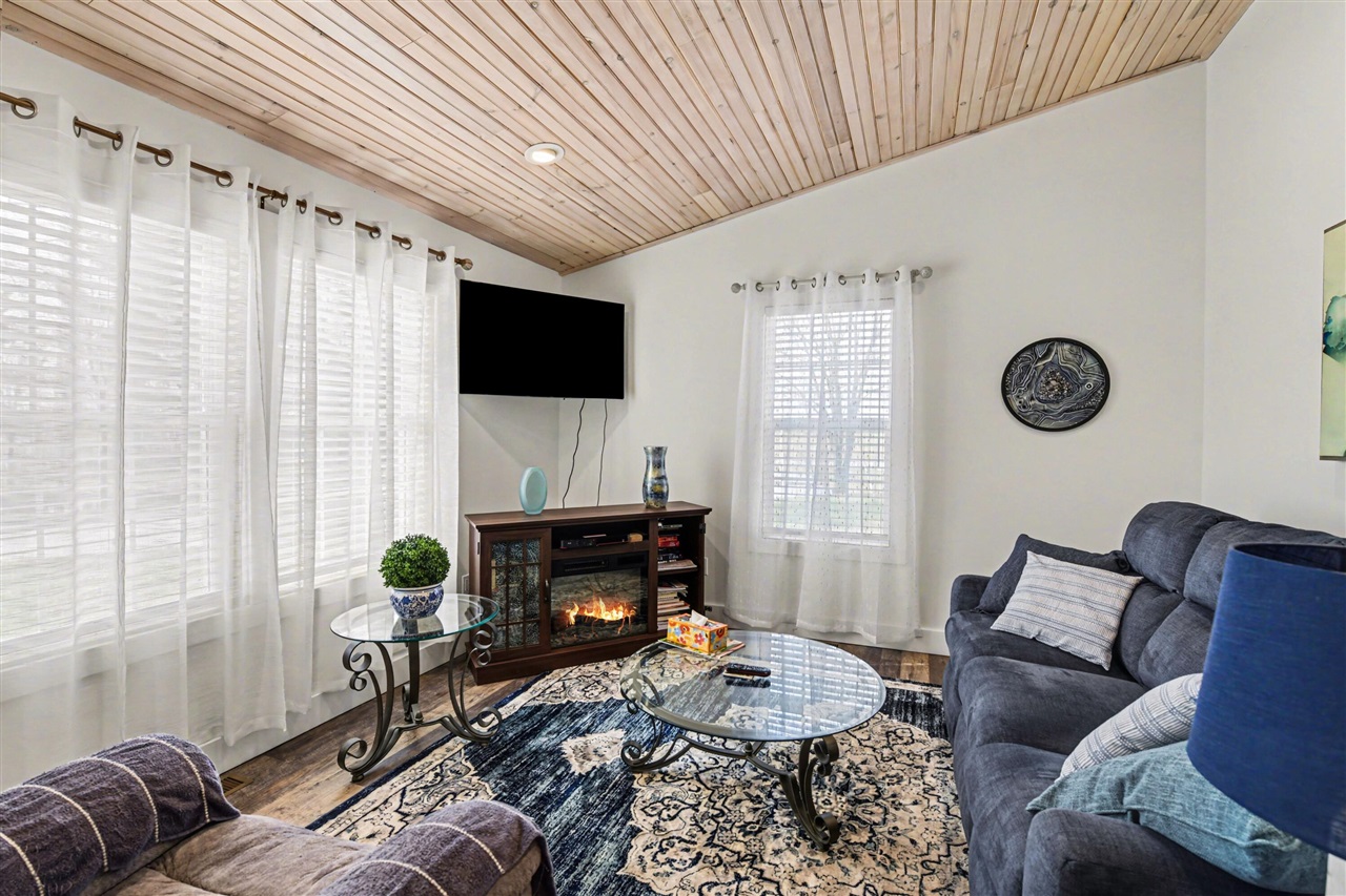 2346 W Madison Road Property Photo 6