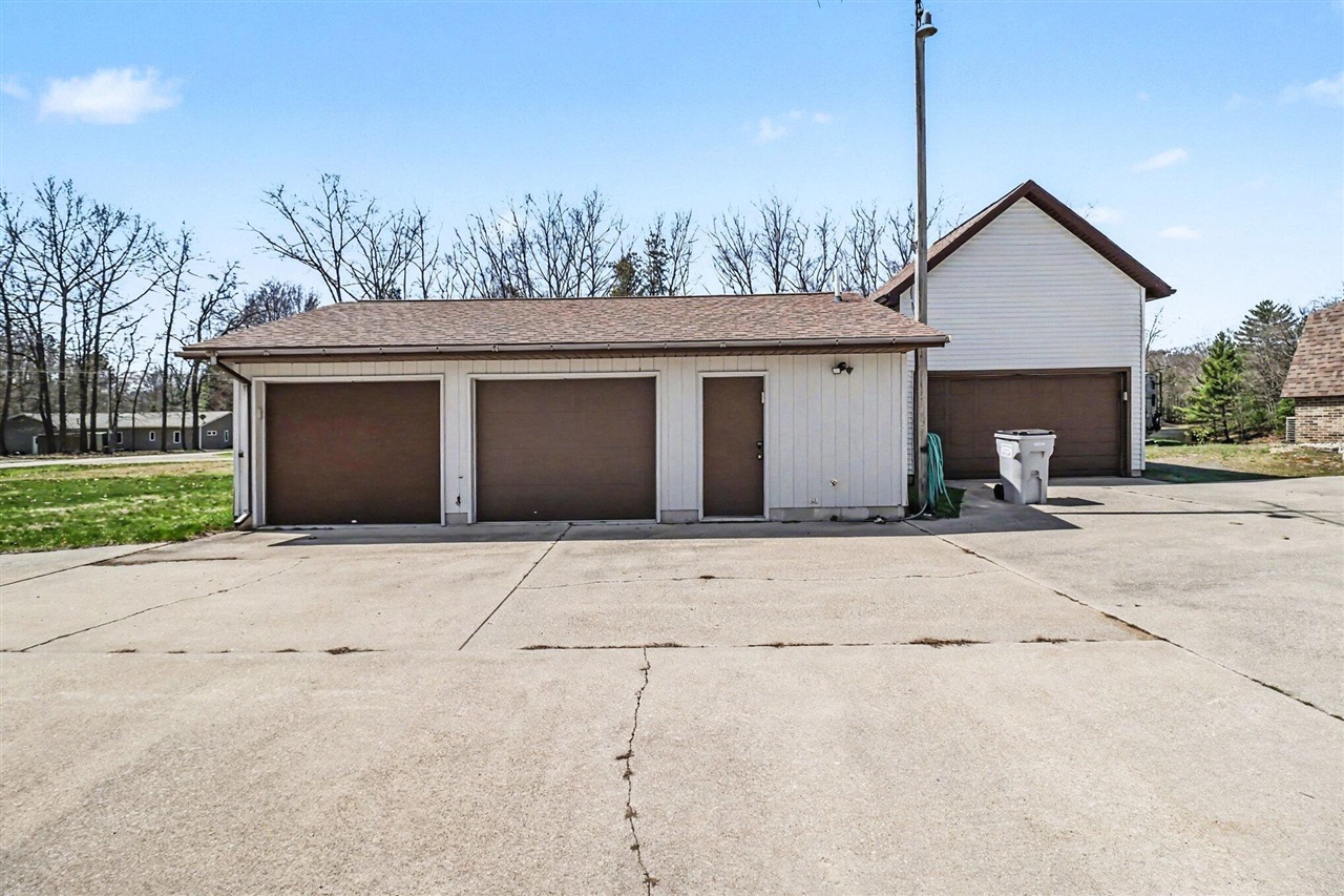 8284 W Lake Holiday Drive Property Photo 8